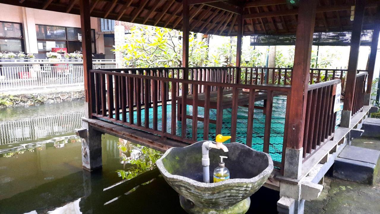 Hotel Aqiilah Syariah Lamongan Eksteriør bilde
